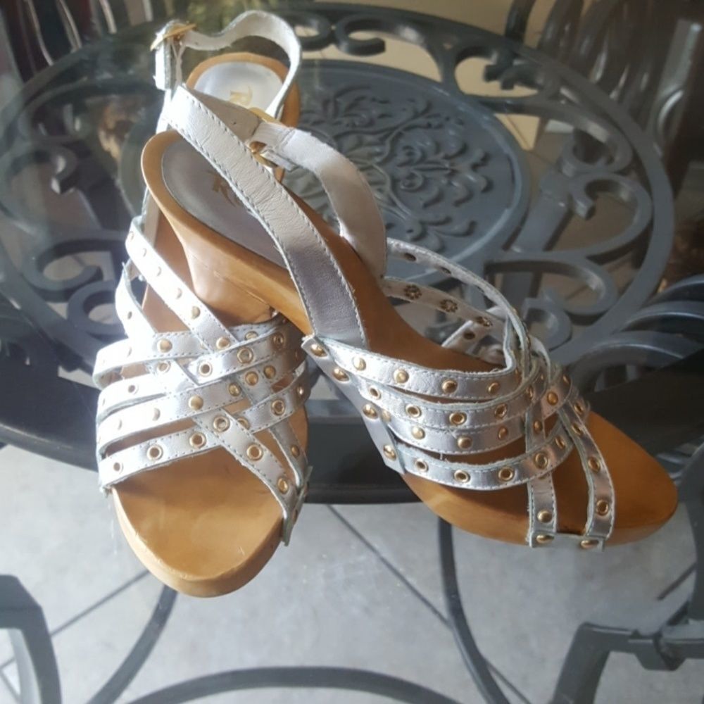 WOMEN Strap Silver and Gold Sandals